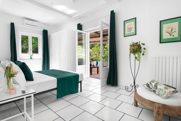 3 bedrooms, iron/ironing board, travel cot, free WiFi - Villa Gilù in Sorrento coast - De Vivo Realty (Massa Lubrense)