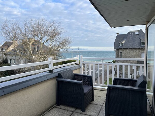 Property grounds - 390 - T4 apartment overlooking Saint-Cast Beach (ST CAST LE GUILDO)