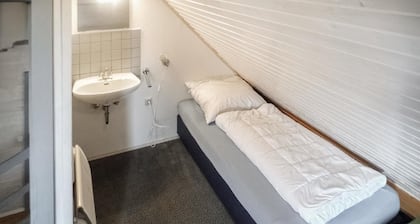 Cozy home in Kirchheim with WiFi
