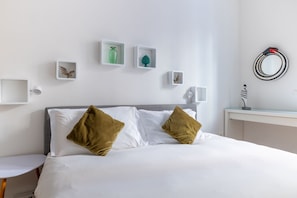 2 quartos, ferros/tábuas de passar roupa, Wi-Fi, roupa de cama
