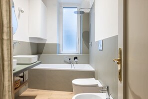 Hair dryer, bidet, towels