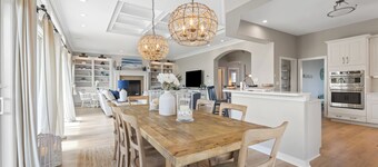 Cape Charles Newly Updated Family-friendly Beach House, 1 Block to Private Beach