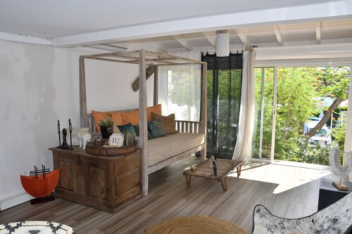 Maison Unique à Proximité de la Plage et des Commerces