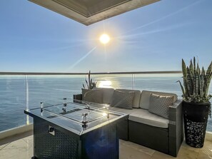 Property grounds - LuxuryCorner-PrivateJacuzzi-LasOlasCondo-Rosarito (Playas de Rosarito)