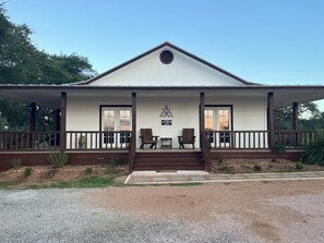 Exterior - Serenity at Cypress Mill (Johnson City)