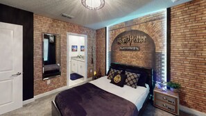 Room - Storey Lake Resort 6BD Just 5 Min from Disney - Where Perfection Begins! (Kissimmee)