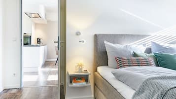 1 Schlafzimmer, Schreibtisch, WLAN, Bettwäsche