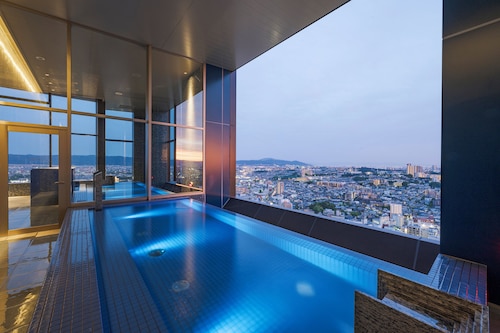 Candeo Hotels 大阪枚方