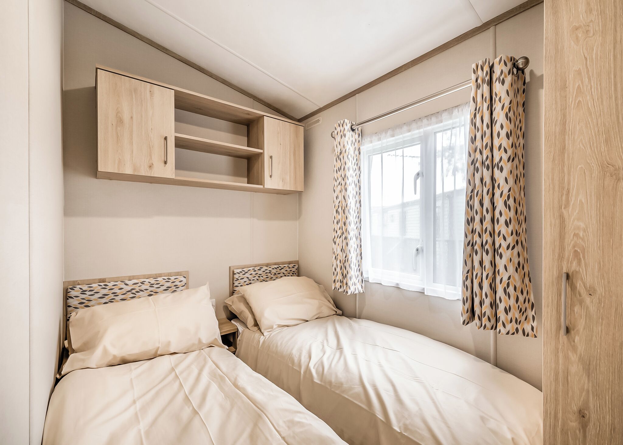2 bedrooms