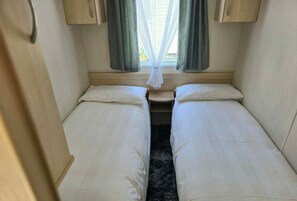 Room - Robin hood rhyl, over the road from the beach (Rhyl)