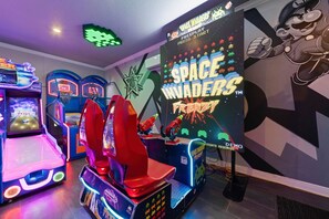Games room - Mansion at Reunion | 11BR Luxe Stay w/ Private Pool, Theater, Arcade, and Themed Rooms near Disney (Kissimmee)