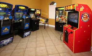 Spielezimmer