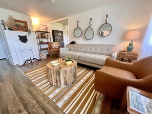 Smart TV, estéreo, impresora