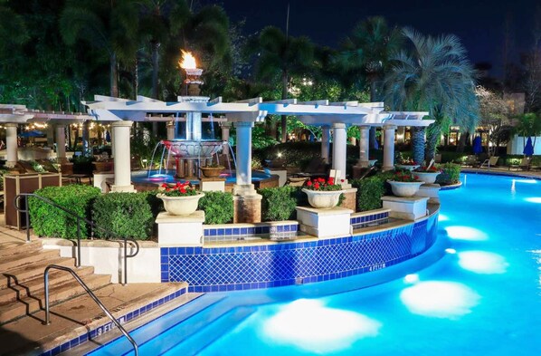 Pool - Marriott's Lakeshore Reserve, a premium timeshare resort (Orlando)