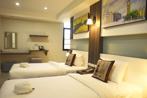 Chambre Standard avec lits jumeaux | Wi-Fi gratuit, draps fournis