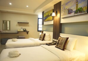 Standard Twin Room | Blackout drapes, free WiFi, bed sheets - We resident Hotel (Hat Yai)