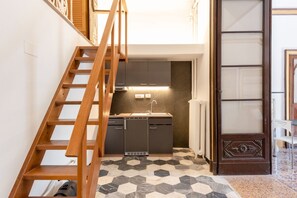 Interior - Charming Flat - Historic Center, Genova, Italy (Genova)