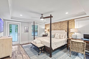 6 chambres, fer et planche à repasser, lit parapluie, Wi-Fi gratuit