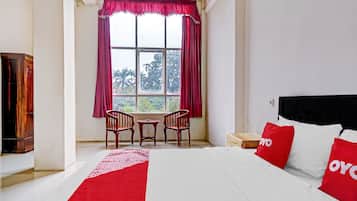 Free WiFi, bed sheets