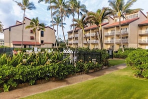 Property grounds - Worldmark Kapaa Shore Resort - 1 Bedroom (Kapaa, Kauai)
