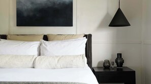 2 chambres, fer et planche à repasser, Wi-Fi, draps fournis