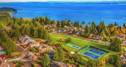 Sayward House in Port Ludlow