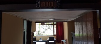 Capital O 93393 Hermina Hotel