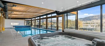 Lakeview Vista Suite