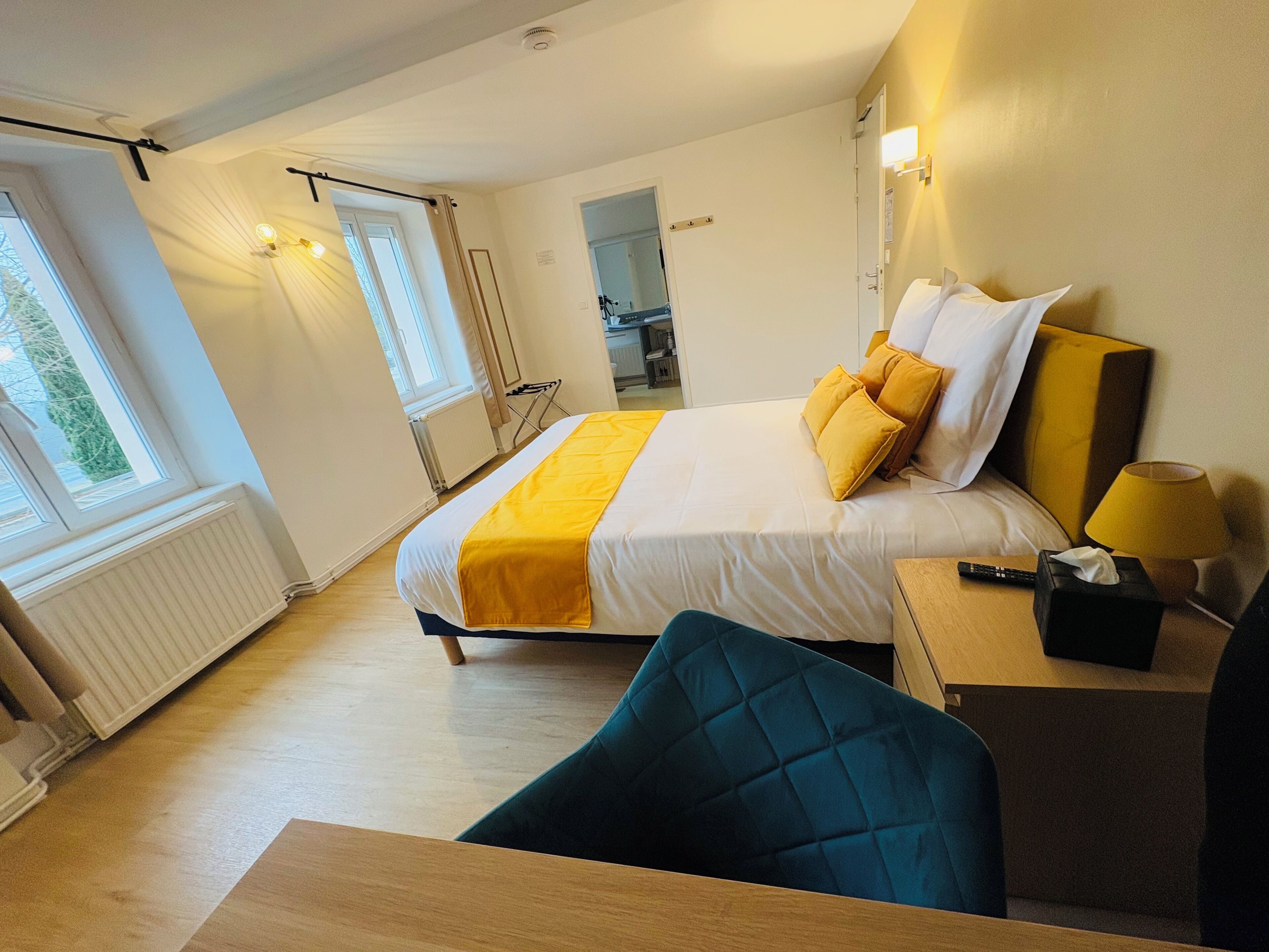 Comfort Double Room | Desk, laptop workspace, blackout curtains, free WiFi