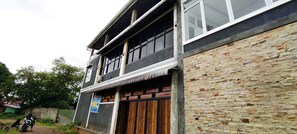 Front of property - Hotel O Wisma Alam Syariah Near PLN GARDU INDUK MAMUJU (Mamuju)