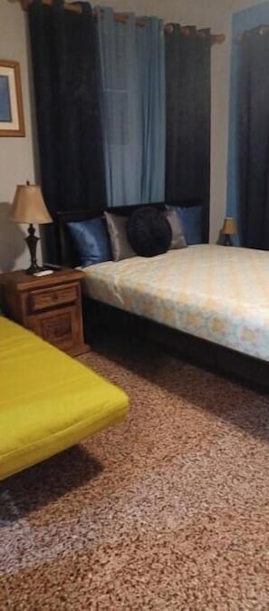 1 Schlafzimmer, Bügeleisen/Bügelbrett, kostenloses WLAN, Bettwäsche