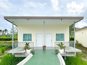 Mặt tiền nơi lưu trú