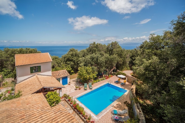Villa | 3 bedrooms - Marguerita House in Paxi (Paxos)
