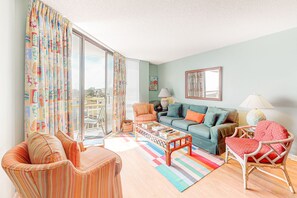 TV, DVD player, books, stereo