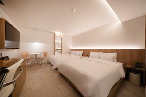 Signature Twin | 1 Schlafzimmer, schallisolierte Zimmer, kostenloses WLAN