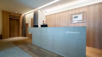 Pintu masuk hartanah