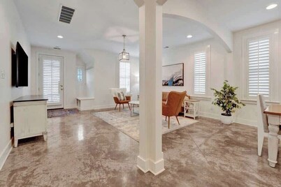 Prime Location | Walk to Liberty Stadium | Hot Tub