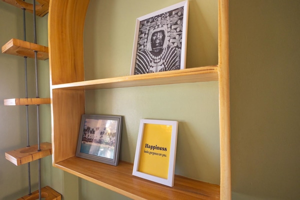 Wifi gratis y ropa de cama