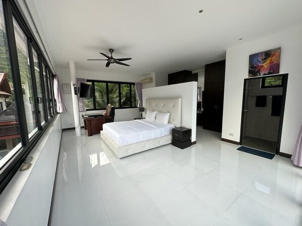 4 bedrooms, WiFi, bed sheets