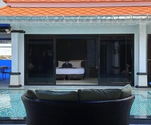 Terrace/patio - Luxury Hillside Villa with Stunning Views  (Tambon Kathu)
