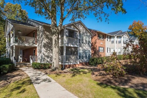 Chic Condo Retreat: Private Bliss 'n Birmingham!