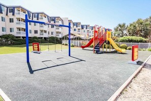 Condo, 2 Bedrooms, Accessible, Balcony | Property grounds - Spring Break On The Beach Myrtle Beach 2 Bedrooms 2 Baths Sleeps 6 Full Kitch (North Myrtle Beach)