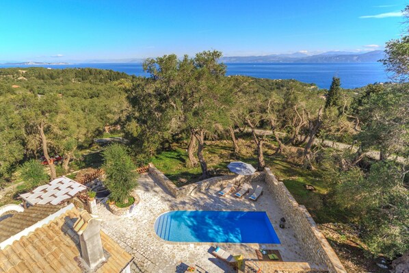 Villa | 3 bedrooms - Villa Lenio Paxos in Anemogiannatika (Paxos)