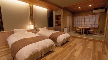 Standard Room, Non Smoking (No Bath) (Meal in Room)