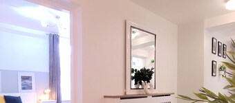 Wigan Central Park I Extra Large Family Apartment + Free Parking I 6 Guests