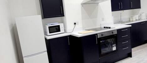 하우스 | 전용 주방 | 냉장고, 전자레인지, 오븐, 쿡탑