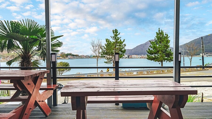 Geoje Youngsu Pension