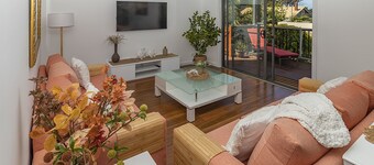 South Gateway Unit pet friendly