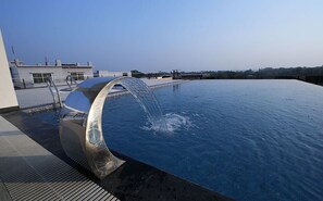 Outdoor pool - Hotel X Rajshahi  (Rajshahi)