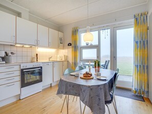 Réfrigérateur, lave-vaisselle